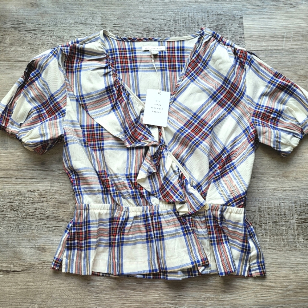 Free Assembly fixed wrap plaid puff sleeve top Medium